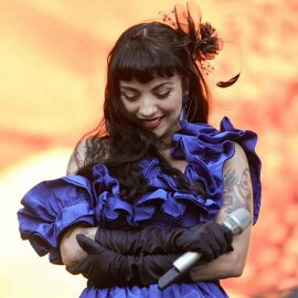 LafertiersEMEX's tweet photo. Nominamos a @monlaferte para los #PremiosMTVMiaw por todo su talento y dedicación @MTVLA 🤗🙌👏💃 https://t.co/iAsUsIA8eE
