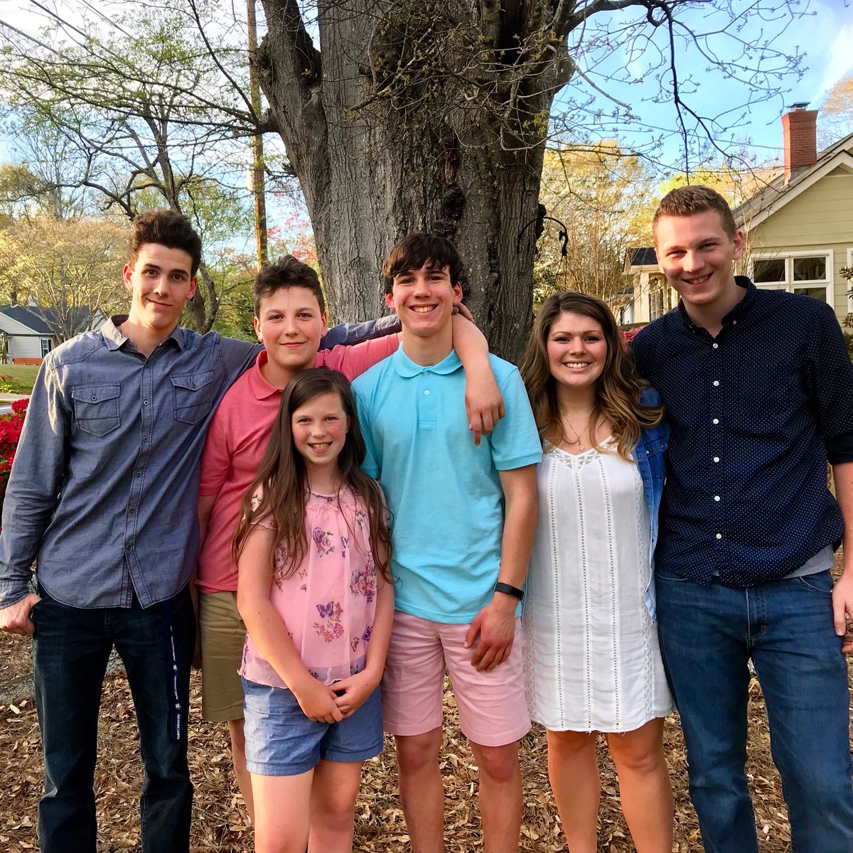Our Faith in not in vain because our Savior who was slain has risen to gain VICTORY over all our pain!!!  And that’s no April Fools joke.  Happy Easter from the Wilbanks crew. #makeknownministries