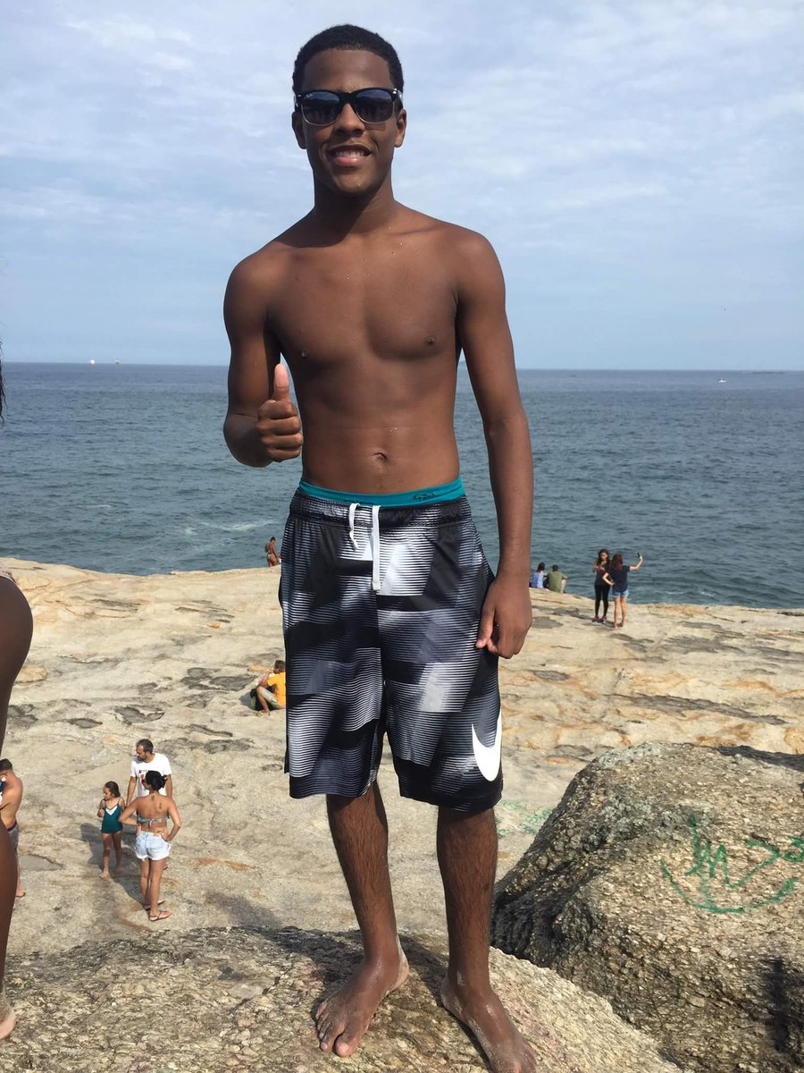 Estaco pelos acesso do #arpoador 😎✌