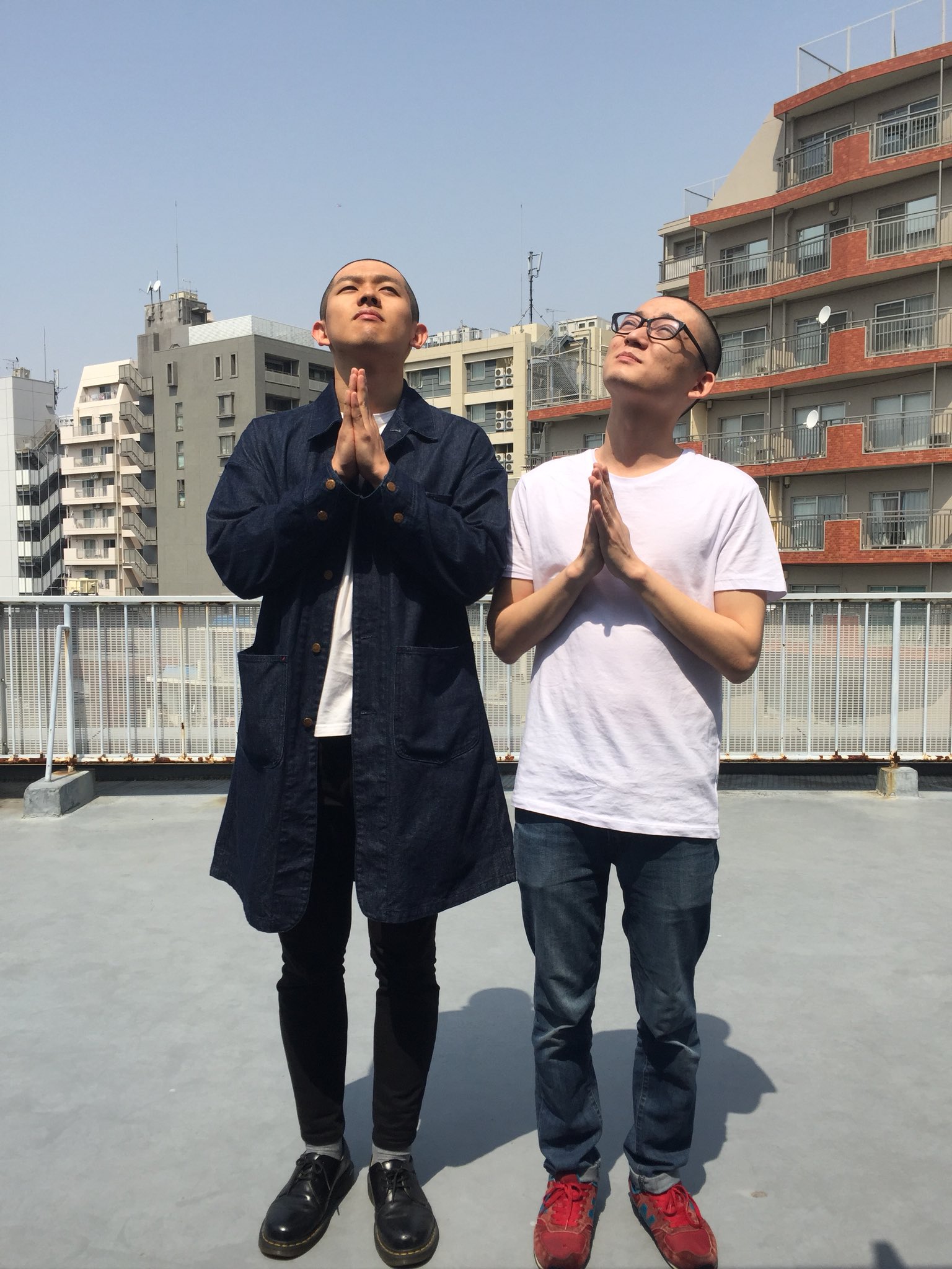 観音日和 つきやま 報告です この4月からコンビ名を 観音日和 に変更することになりました 読み方は かんのんびより です より一層のお坊さん感が増したのできっと漫才のご利益もあがってると思います よろしくお願いします T Co