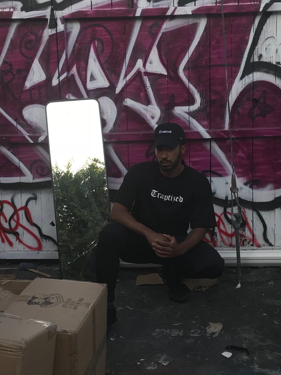 TRPTZD's tweet photo. FIRST DROP 4.2.18 #trptzd https://t.co/rYGiZXy9yR