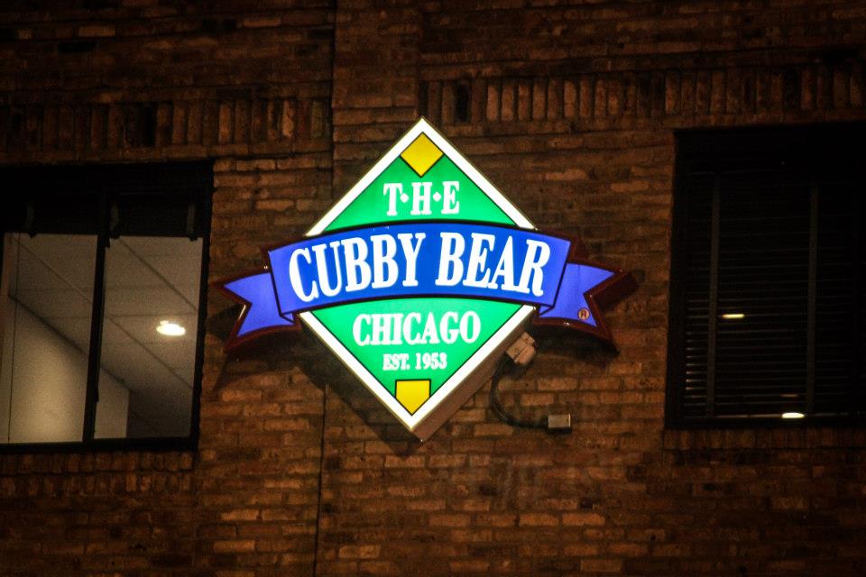 TimReynoldsTR3's tweet photo. THURSDAY 4/5 #TR3 #LIVE @CubbyBear Wrigley #Chicago, IL w/ @MERplay accompanied by #JasonVinluan & @MaloPlaysMusic Doors 7PM PEACE @TwoFilipinos #ChicagoIL #MalloryLennon See FULL #TR3SpringTour DATES: https://t.co/0ubh8SJ86S https://t.co/GrNhnHgs6e