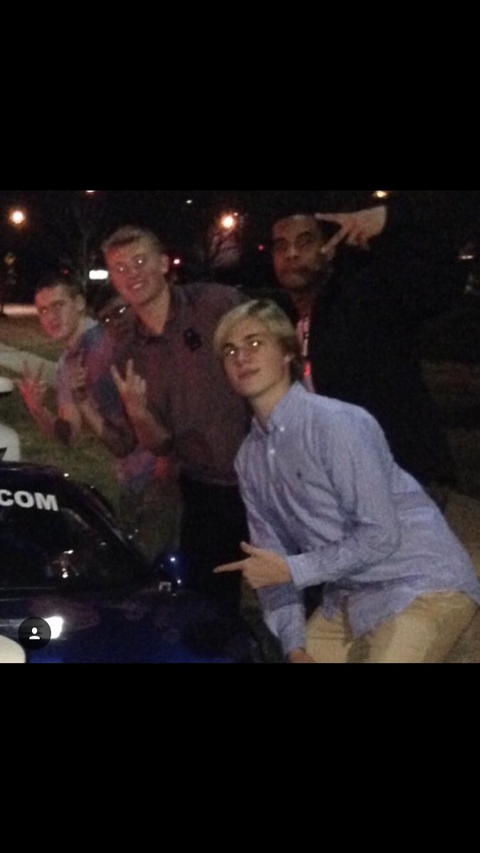 mason_moore14's tweet photo. Happy birthday @richie_graham9 miss u bro https://t.co/xqPbnwo2lv