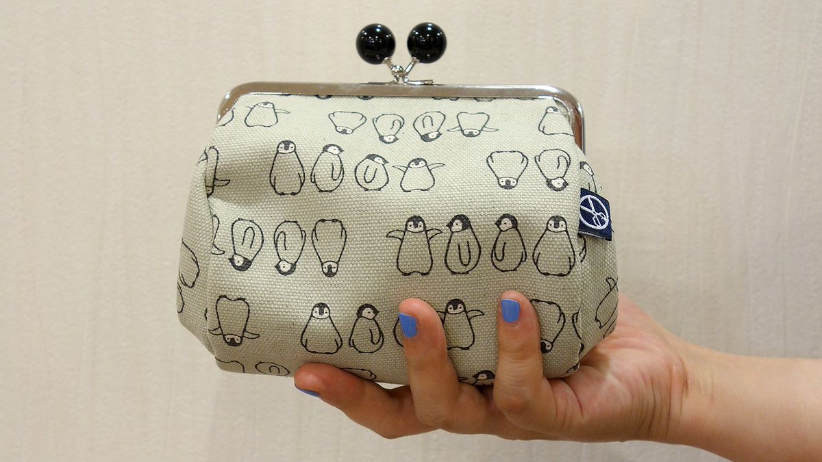 ペンギン雑貨店 ペンギンと บนทว ตเตอร 週間ランキング 先週の1位は はんなりガマぐちペンギン帆布ポーチ 根強い人気のガマぐちポーチが1位となりました 詳細はこちら T Co Wtevffdej2 ペンギン 京都 ガマ口 がま口 和 ポーチ