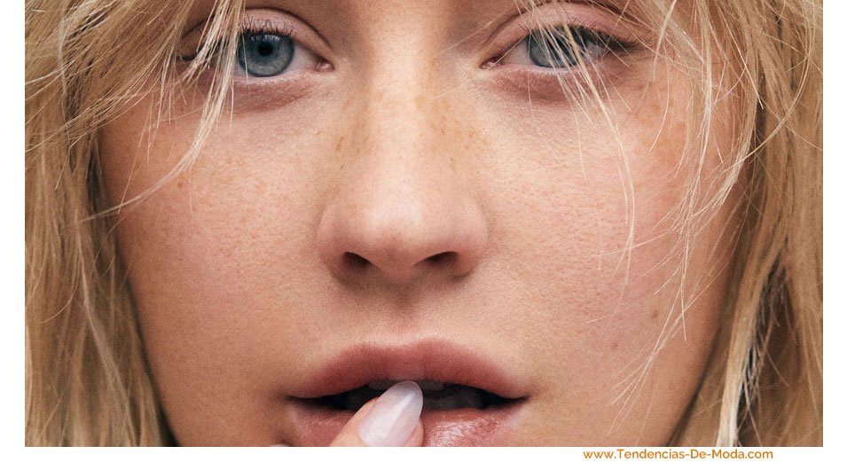 LuluTDM's tweet image. Christina Aguilera sem maquilhagem na capa da revista 'Paper' 

Vê mais no site tendencias-de-moda.com :
tendencias-de-moda.com/index.php/atua…