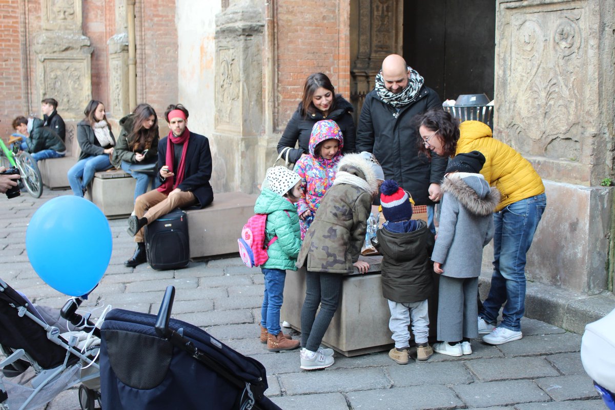 Safari Urbano, #citytour a misura di bambino a #Milano, #Torino, #Firenze e #Bologna. Prenota il tuo: deborahcroci-traveldesigner.com/shop/ #familyfriendly