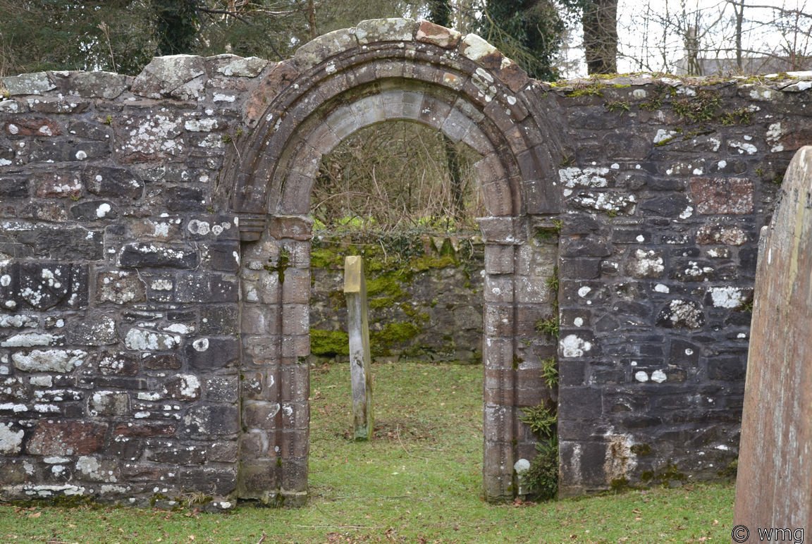 Ruins of Tongland Abbey with archway. Founded in 1218 and closed in 1560. One of his famous Abbot John Damian ( Italian at the court of James IV of Scotland and Alchemist) is known to have tried to fly from Stirling Castle and was injured (1507)
Tongland Abbey #DumfriesGalloway