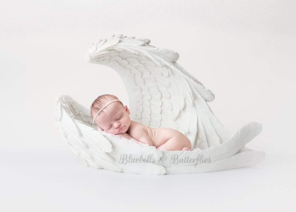 Beautiful baby Penelope. #newbornphoto #angel #leicestershirephotographer #angelwings #digitalbackdrop #composites