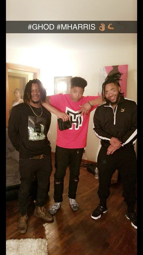 Tynbailz's tweet photo. WE SHOT A MF MOVIE LAST NIGHT!! Shoutout the big homie @DirectorMharris he showed mad love and shoutout my nigga @Zo_DaGhod this shit finna be LIT!! “Smoking In The Dark” coming real soon!! #LIKE #SHARE #Comment #TYNBAILZ #ZODAGHOD #MHARRISFILMS #NEWVISUALS #GHOD #FADEDRECORDS https://t.co/MOq9nr5rso