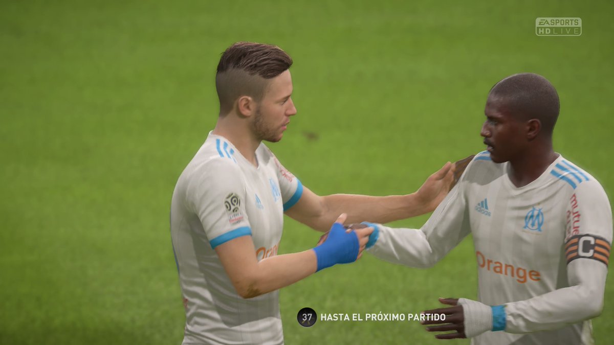 Martin_Momo87's tweet image. Con el estratega Sebastiano.

#MalvinasGaming 
 #MileniuM