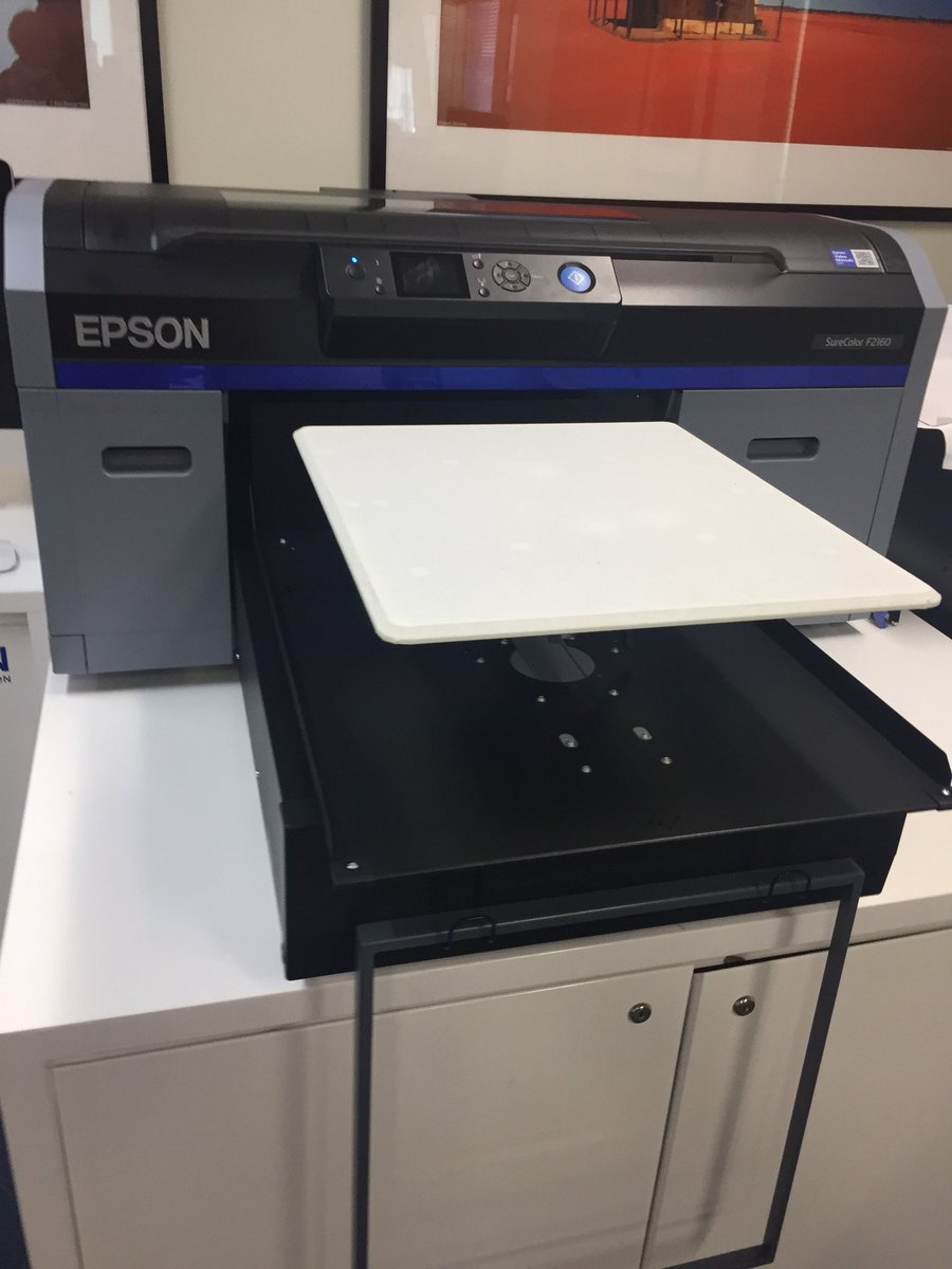 bandbec1's tweet photo. A few lucky people have had the privilege of seeing one of the new toys that Epson has to offer. #epsonsurecolorF2160 #seenitatepsonheadoffice  #hotofthepress #EPSON https://t.co/LB0FnVGtih