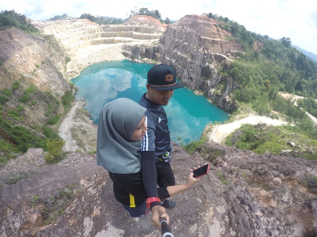 Amardeyan On Twitter Our Hiking View For Tasik Biru Kangkar Pulai Tasikbiru Tasikbirukangkarpulai Bluelake Johor Forest Weekend Hiking Amardeyan Gopro Https T Co 19qolbgft8