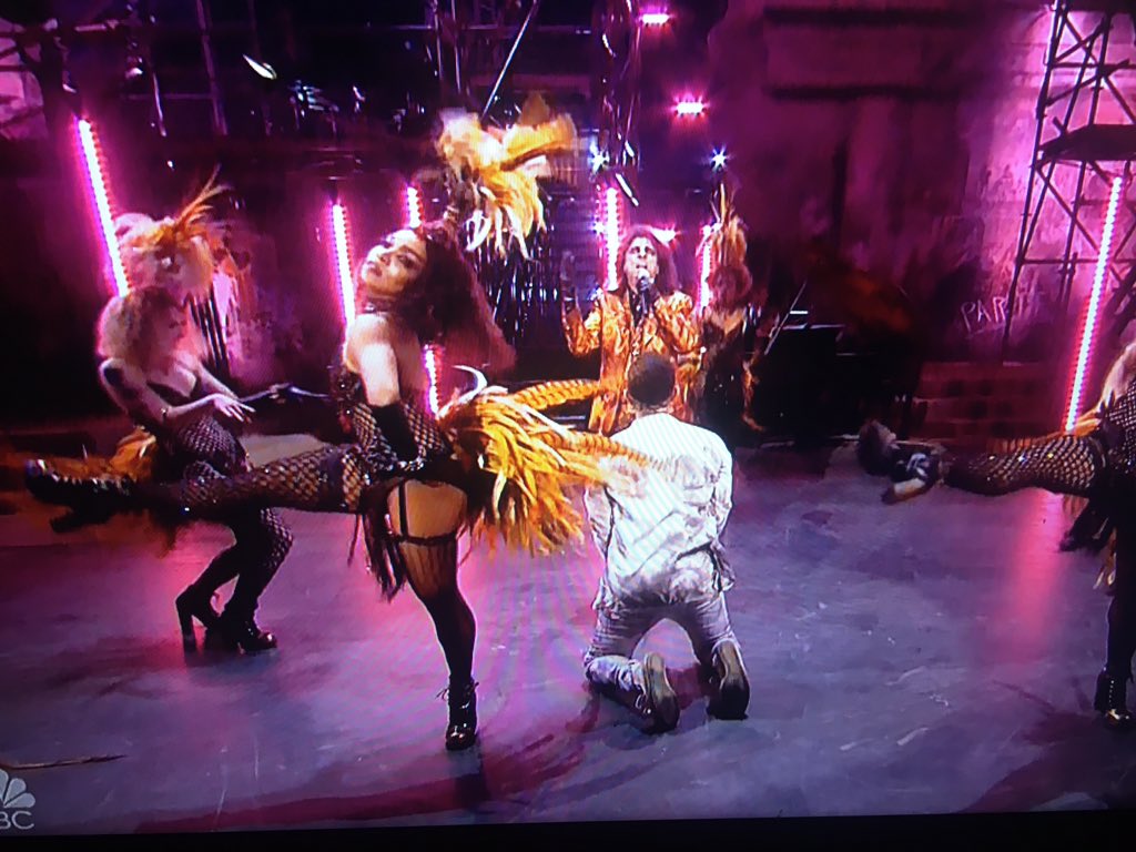 SoCalRetail's tweet photo. Amazing on all levels. Congrats to John Legend, Sara Bareilles, Brandon Victor Dixon, Alice Cooper and the entire cast and crew tonight. Congrats NBC for making this production. #JesusChristSuperstarLive #SaraBareilles #JohnLegend #easter #firingonallcylinders https://t.co/a19SZnty9Y