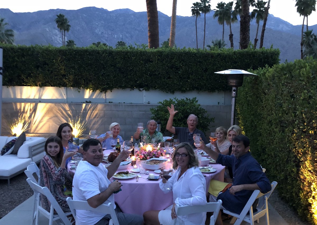 MichaelJStacy's tweet photo. Enjoying Easter dinner in the desert! #PalmSprings #Easter2018 #famila https://t.co/GyECbwFAmw