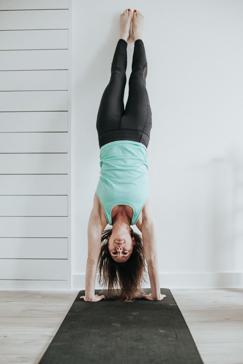 Let's flip this week on its head.....eat food that makes you feel great, spend time with friends who make your laugh and book a fitness session that gives you that post class glow (not to mention that feeling of length and balance 😉)