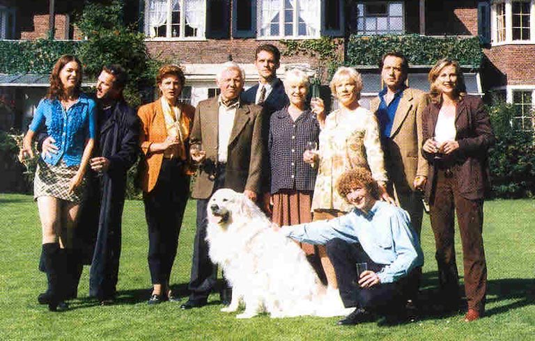 estherkleuver's tweet photo. Van mij mogen ze trouwens series als #oudgeld en #pleidooi ook best weer eens herhalen. In de zomer bijvoorbeeld, wanneer er toch niets (nieuws) op de buis is. #tv https://t.co/yImWon8LDq
