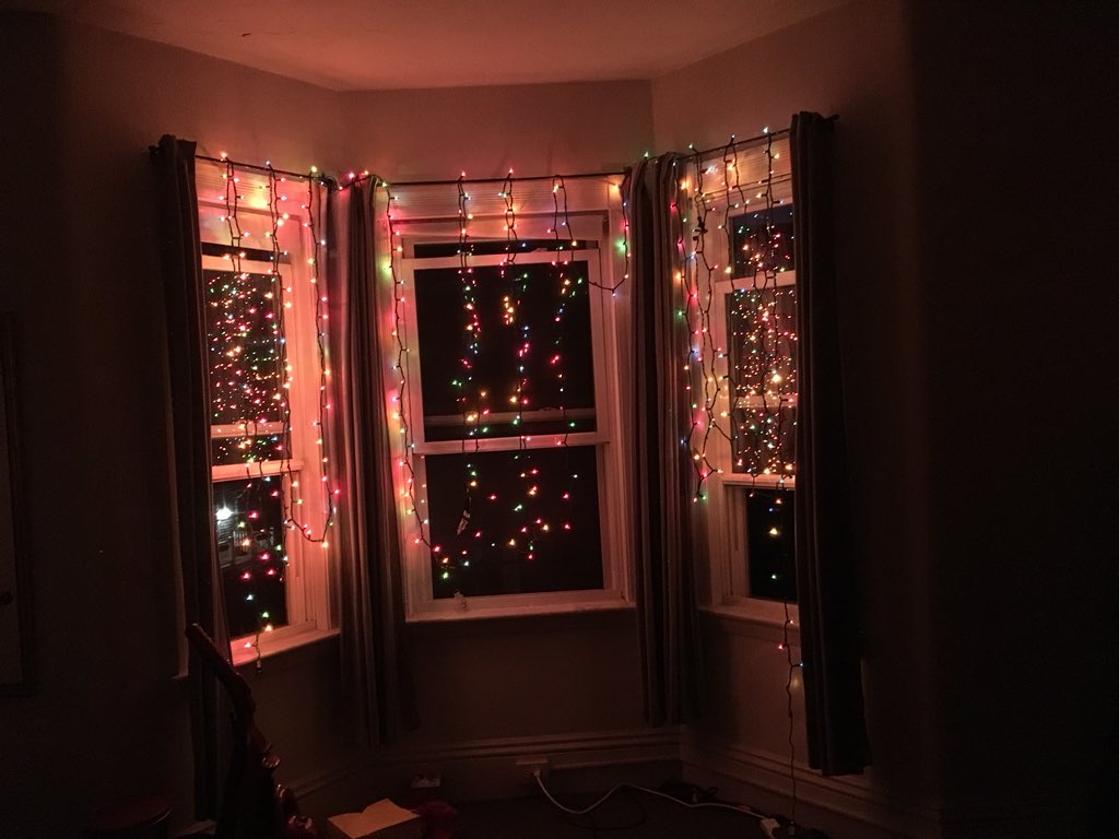 AAC_Autistic's tweet photo. This is what we do for #AutismAcceptanceMonth, we donโt Liub! In outpr household we #LightItUpTrue Because #ActuallyAutistic people should be the voices of what #autismis https://t.co/U8XUcykCkG