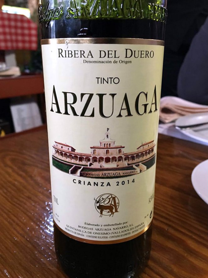 Sobrelias_'s tweet photo. Cata del vino Arzuaga Crianza 2014, @DORibera del Duero https://t.co/K3yNLsP0fO del-duero/catas-de-vinos/ con nuestra compi #SaraRivera #wine #winelovers https://t.co/sf7yq4s1Lp