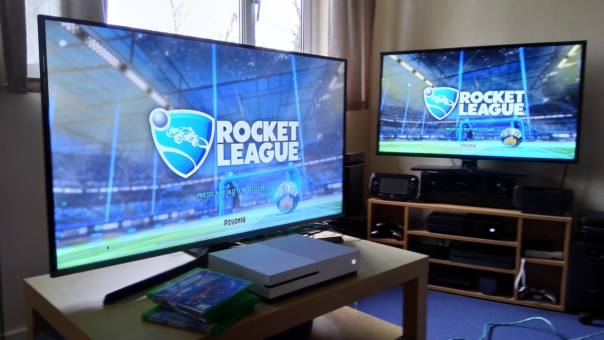 IdyllGames's tweet photo. Getting that prep work in ready for tomorrow party. Got some online 4v4 #RocketLeague and Minecraft lined up with some 2v2 #StarWarsBattlefront to round it off 😁. https://t.co/jlES9rihom