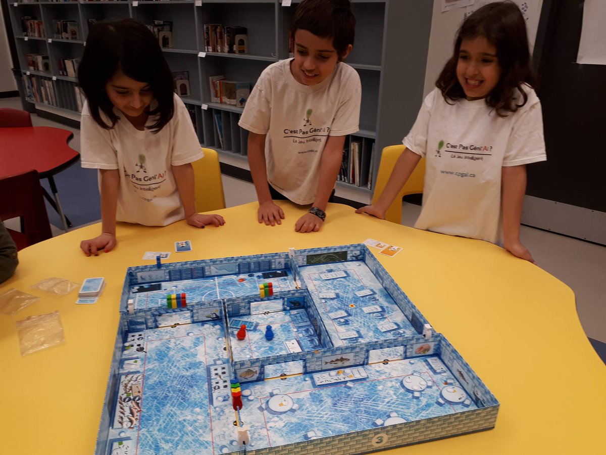 CestPasGeniAl's tweet photo. Discovery of "Ice cool", an unusual fillip game, by the CPGALians at the Gabrielle-Roy school. Dexterity and programming are central skills in this new educative game. @BrainGames_int #cpgal #boardgame #ONfr #Education #Toronto #french https://t.co/l86ITNzLqn