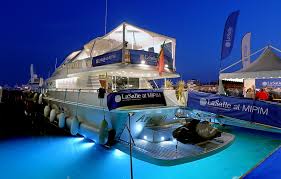 hesheatingup's tweet photo. Many Reason Your  Day Party is complete With Yach charter Dubai 
https://t.co/h2IPSSFY90 …
#MondayMotivation #yachtcharterDubai #bestdayofmylife #Travel  #dreamplace #nightparty #MorningDrive #InternationalDayOfHappiness #loveit https://t.co/GlrA5p3oOp