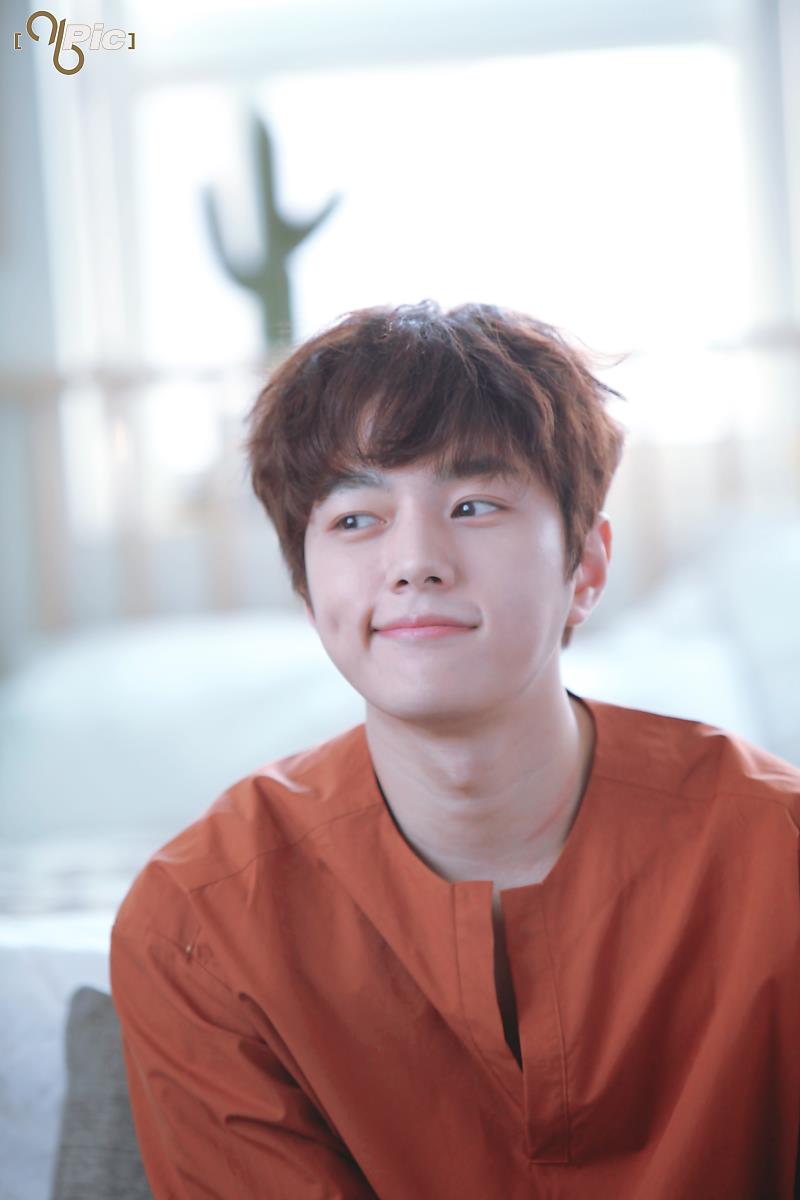 MyungSooBIASED's tweet photo. [PICS] 180402 Woollim Naver Post Update : Behind The Scene of INFINITE 2018 Season Greeting Part 2 - #인피니트 Myungsoo

More Pics ▶ https://t.co/ruL8UwqKk5

#엘 #명수 #김명수 https://t.co/MgXab3joBr