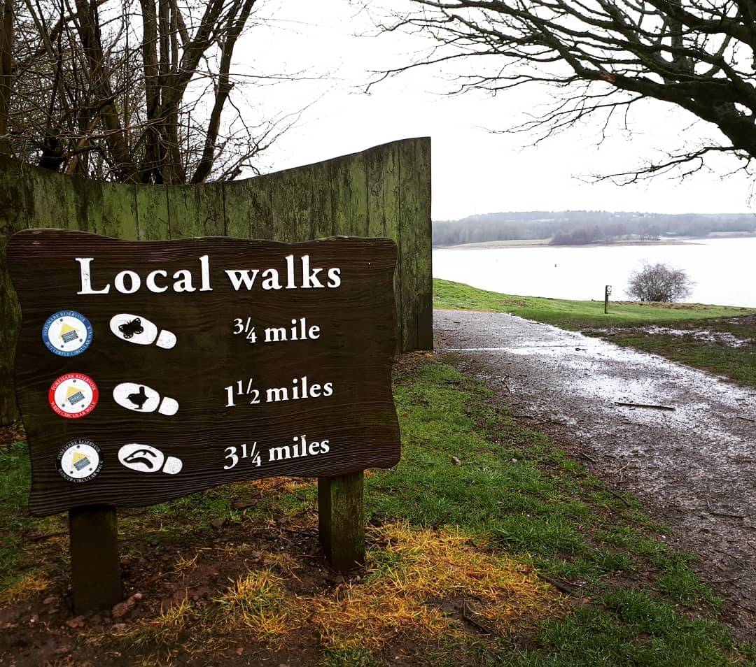 The rain has stopped, it's warmed up, and there's still a whole afternoon of the bank holiday left to walk off all those Easter delights! #foremark #stwforemark #severntrent #derbyshire #countryside #walk #nature #wildlife