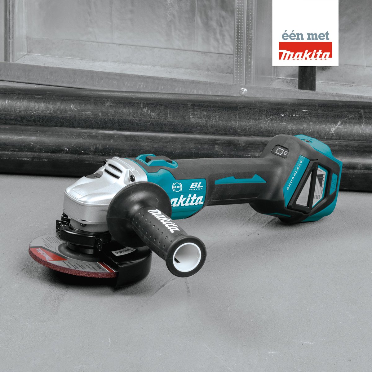 WorkNtools's tweet image. Nieuw:  Makita 18 V slijpers 125 mm met AWS  Voorzien van soft start, heropstartbeveiliging en variabele toerenregeling. Verkrijgbaar in twee uitvoering, #DGA514: identiek aan de #DGA512, met een rem als extra specificatie. Nu met GRATIS accu.  bit.ly/slijper_125mm_…