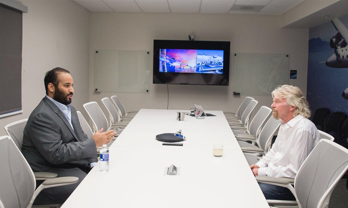 arabnews's tweet image. #Saudi crown prince visits #VirginGalactic and #Mojavi Air and Space port in California bit.ly/2EbzY55