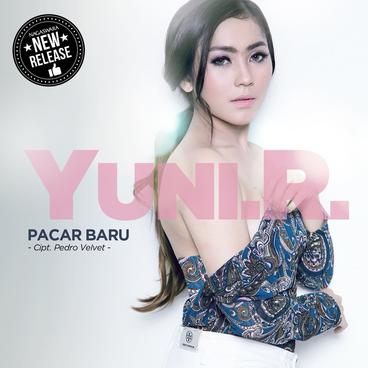 SwaramudaBDG's tweet photo. #LovelyApril Np;@Bebizie_gonyam & #YuniR cc:@jalankarmel114 @SMAPGRI90 @LembangJadul @NAGASWARA_ID https://t.co/uyRc48DwTq