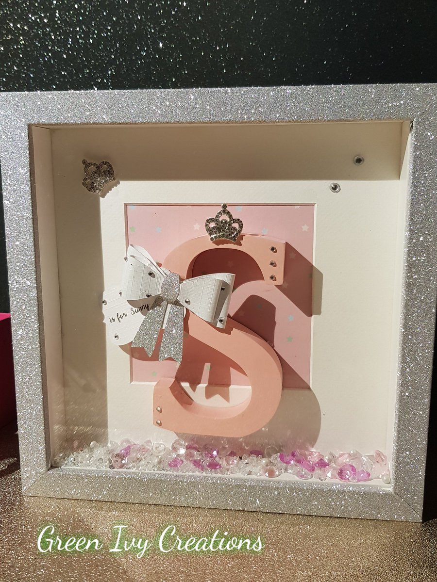 GreenivyTarryn's tweet image. #initialframe
#pink&amp;amp;grey
Buy yours today at modo.ly/2Ea9iBC
