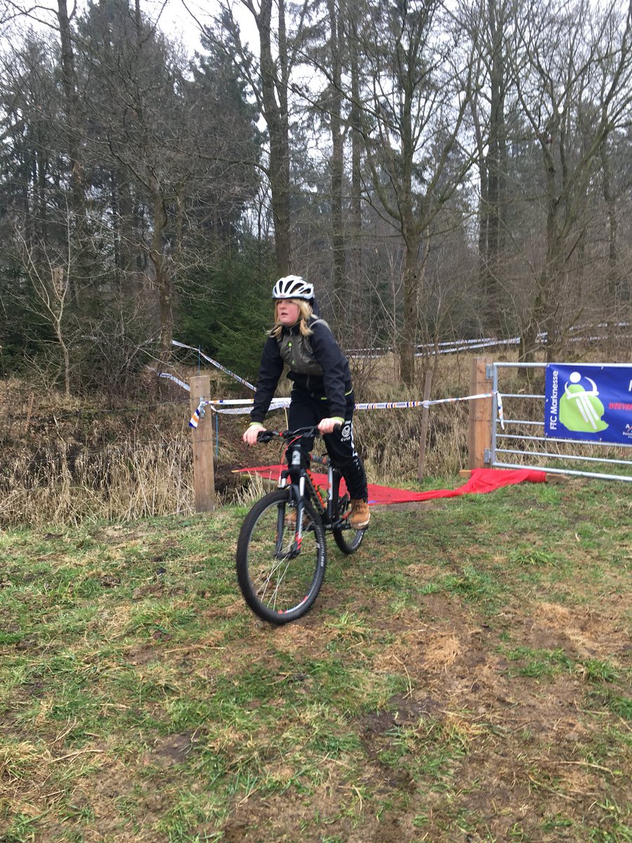 gjjschippers's tweet photo. Leuk hoor de buitendag! Samen met collega’s @RaboNopUrk en FTC Marknesse verzorgen we de mountainbikeroute voor kids. https://t.co/C5O0V0PoEB