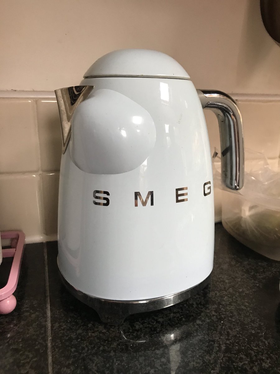 smeg silver kettle