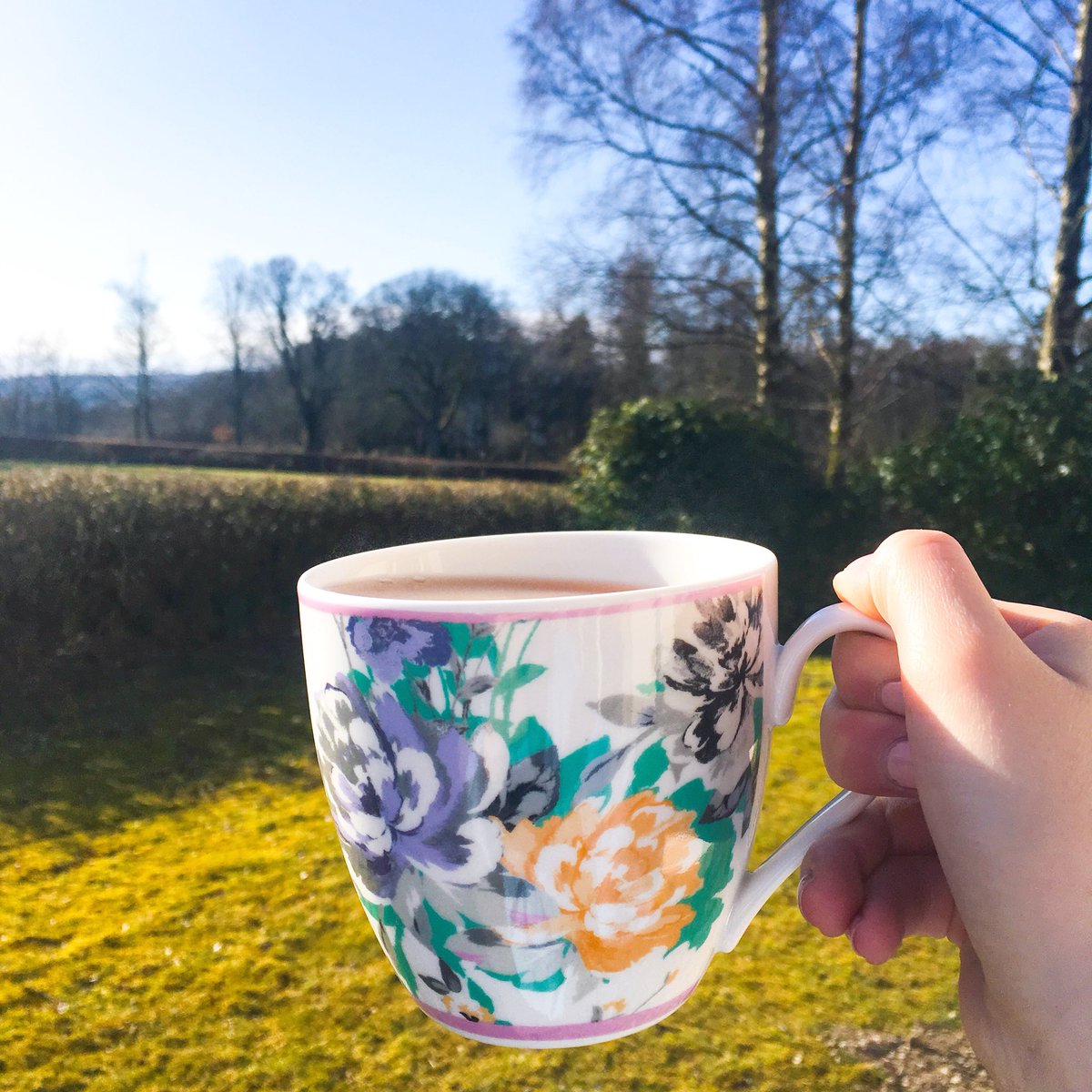 LettersMarion's tweet photo. Easter weekend vibes https://t.co/zgn7H1Yzn2