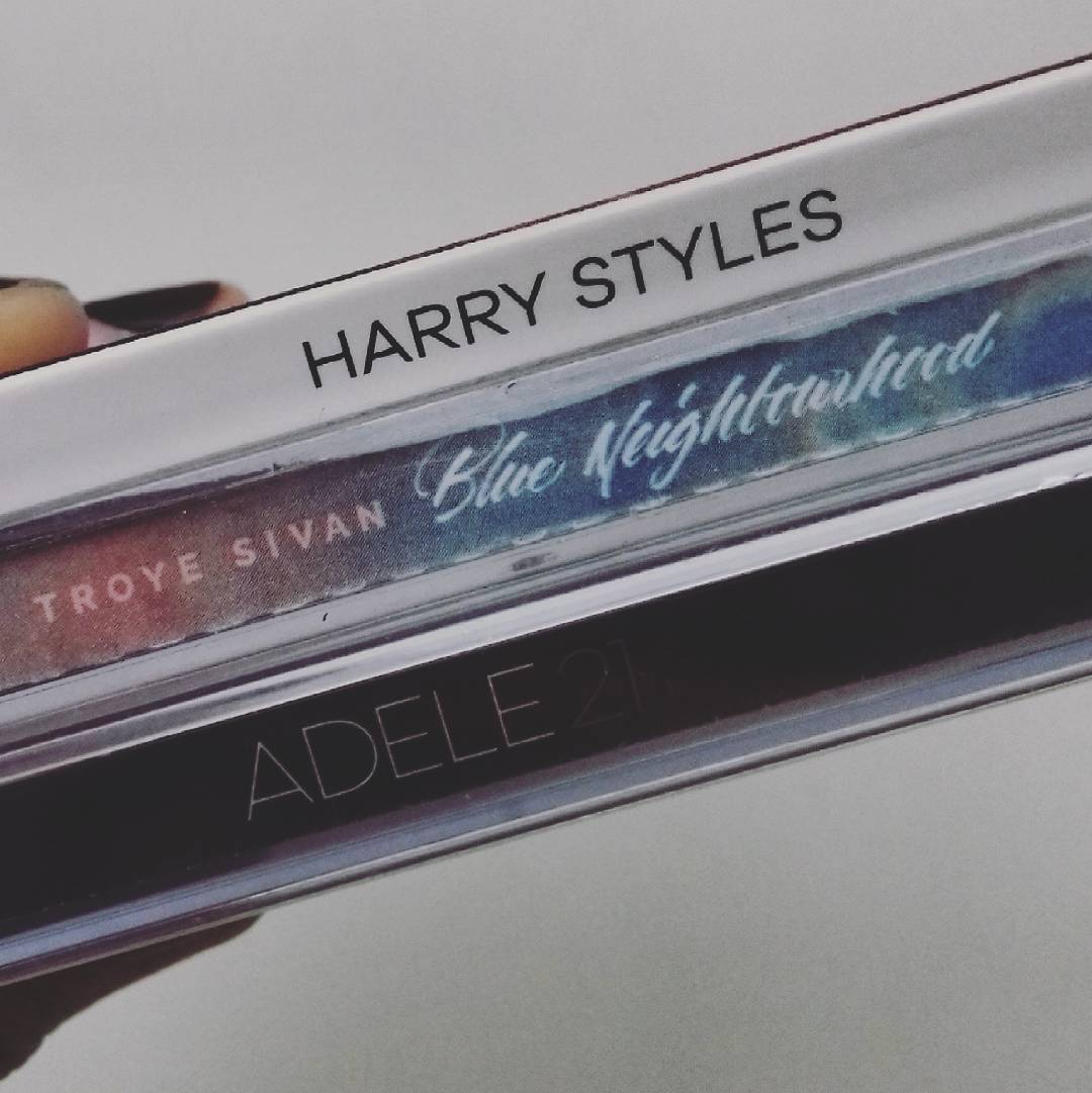 lenik_benik's tweet image. happy #frantasticmonday everyone
have a lovely day !