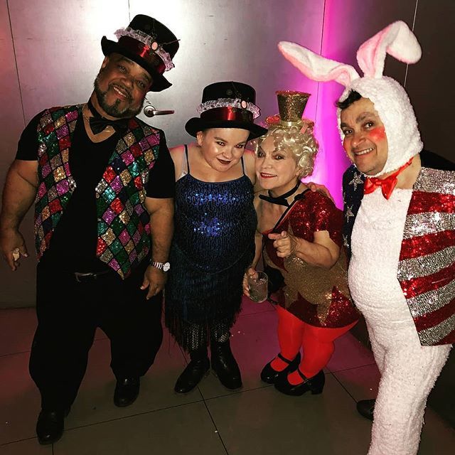 Terrebelius's tweet image. Guess who was the #Easterbunny at #madfoxclub? #MeAtWork thanks to @madfoxclub @vosseentertainment (picture @fleurvosse) and @dkop_casting ift.tt/2Gs4oSq