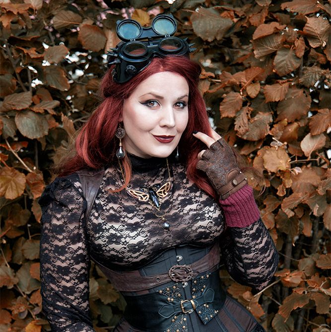 GoldenSteampunk's tweet photo. @madmoisellemeli
https://t.co/1aK3jcuBdB 

#alternative #alternativefashion #steampunk #Victorian #fashion #Victorianstyle #victoriandress #victorianfashion #teaparty #gothicstyle #theatreclothing #gothic #steampunkstyle #steampunkfashion #steampunkart #steampunkcosplay https://t.co/ztT4aLLM8T
