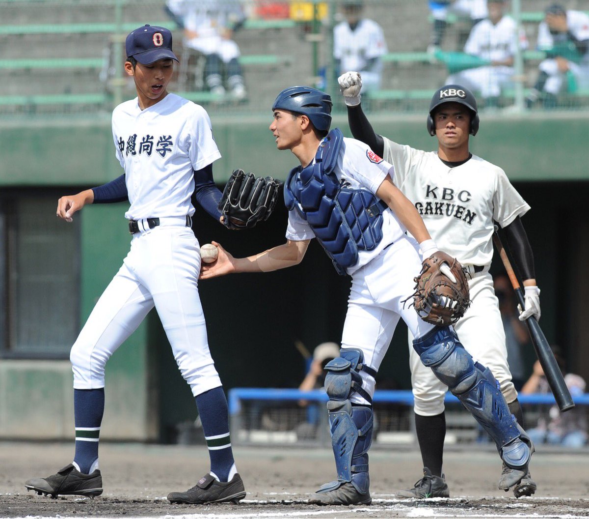 沖縄タイムス高校野球 Twitterissa 熱闘アルバム 準決勝 Kbc学園未来沖縄ー沖縄尚学 Https T Co 2vwdhjr0ny Twitter