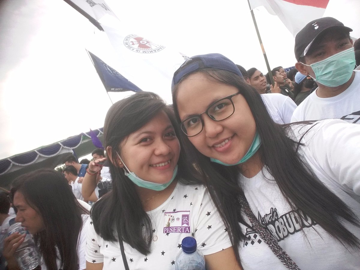 Selebrasi Paskah &amp; HUT Pemuda GMIM 😇
#alfaomega