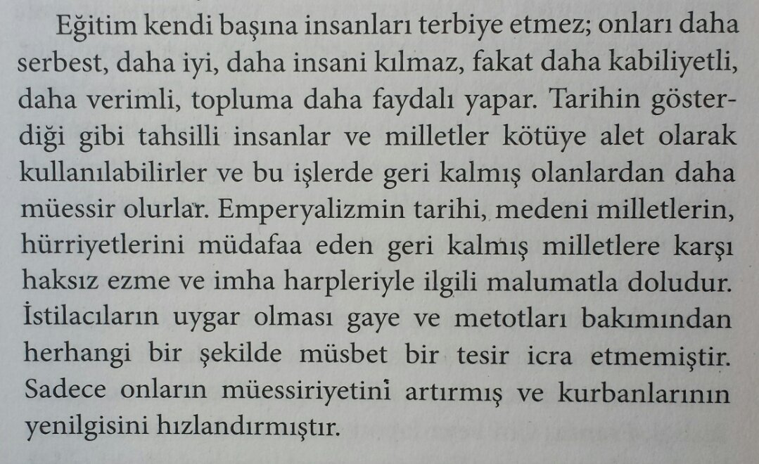 senolyahya's tweet photo. Tespit gibi tespit 👏👏👏

#Aliya_İzzetbegoviç Doğu Batı Arasında İslam, Klasik Yayınları, 17. Baskı, s. 93. https://t.co/BJHYYGPlfv