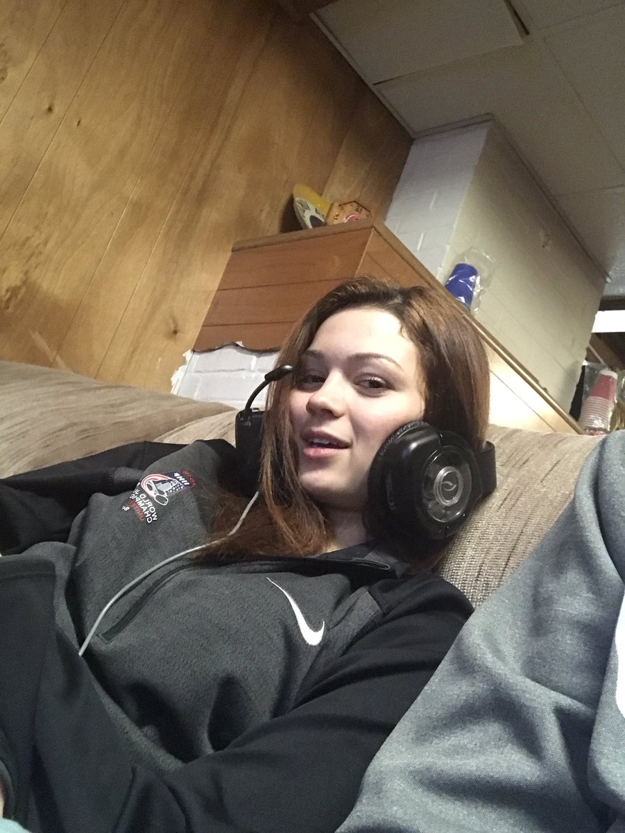 al_hiam10's tweet image. Happy birthday to my best friend thank you for being you have the best of day I love you