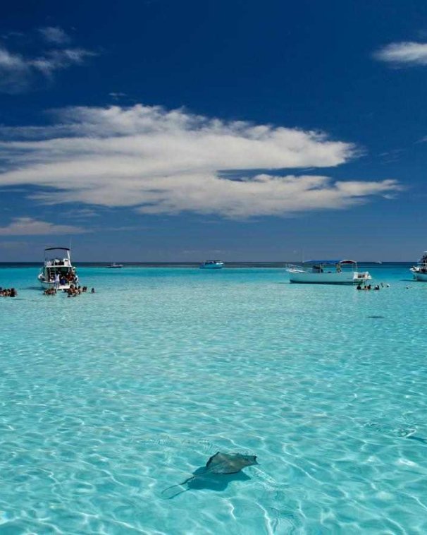 Talk about a serious case of the #MondayBlues... #GrandCayman #SevenMileBeach #Travel #Spa #SPGlife