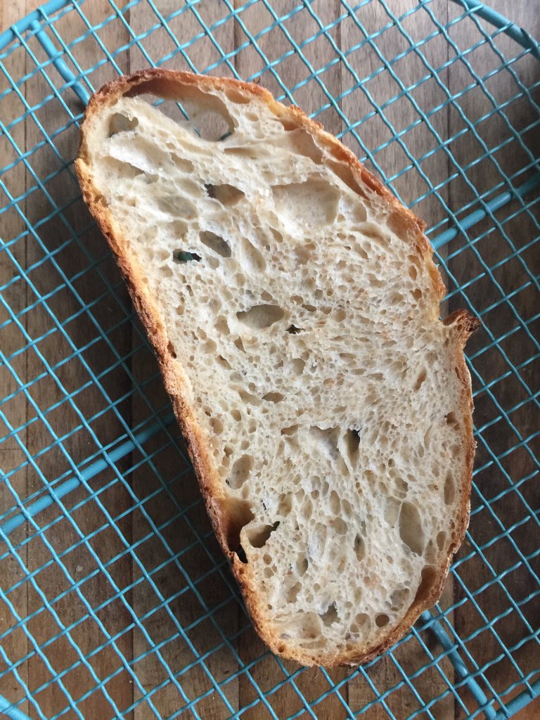 Patrici48854248's tweet image. Heresy Sourdough...named so because I made it with French Bread Flour. Turned out ok, considering #sourdough #easterbread