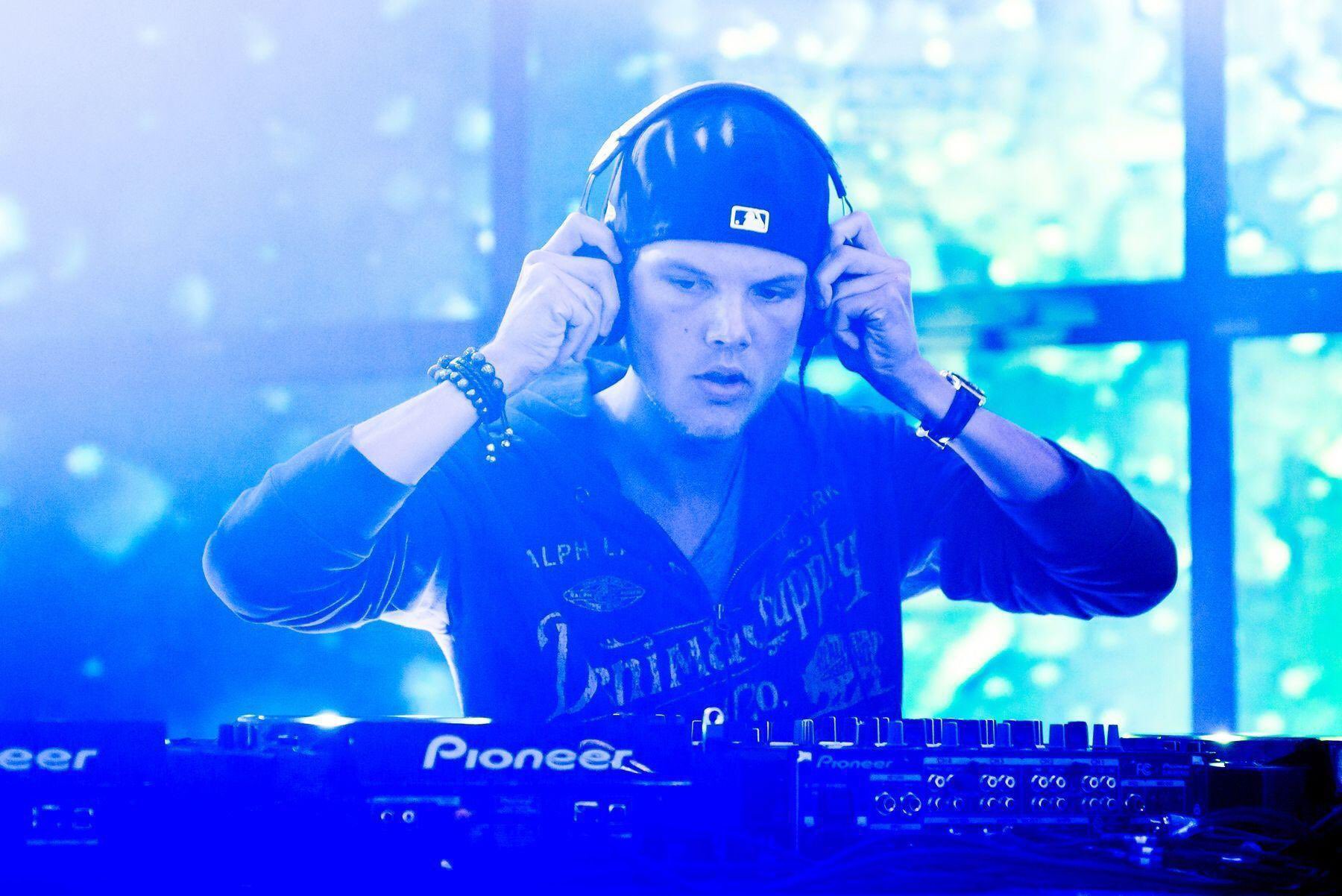 まる Edm 高画質 Avicii まる Edm 高画質 Avicii