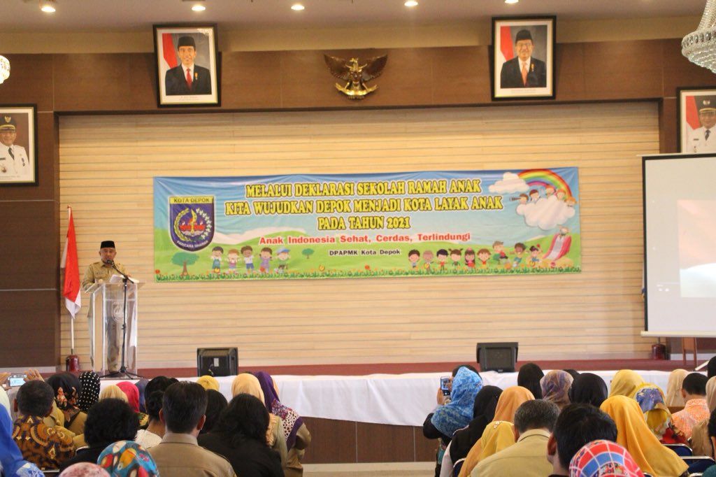 Sekolah ramah anak merupakan upaya mewujudkan pemenuhan hak dan perlindungan anak selama anak berada di sekolah.
(Deklarasi Sekolah Ramah Anak, 02/04/2018)