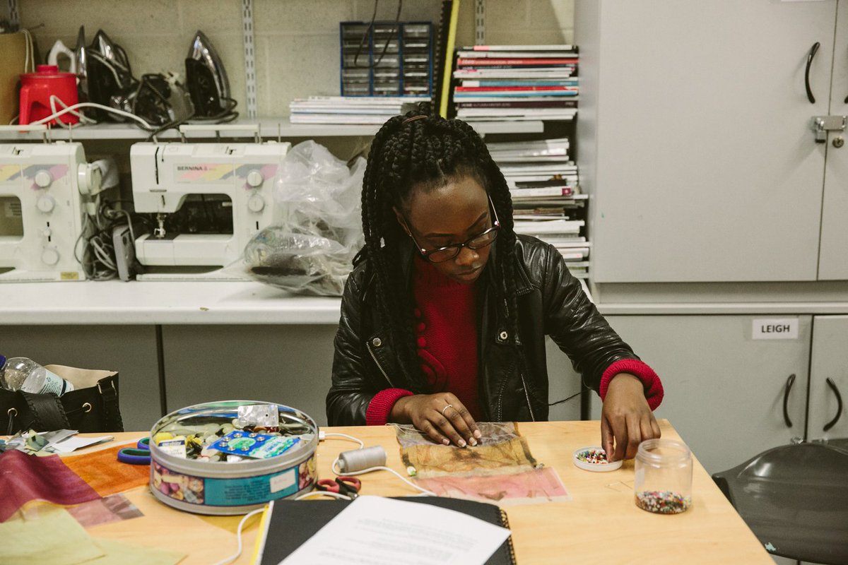 sheffcol's tweet photo. Creative skills are a favourite with employers. The skills that you learn on our creative degrees translate perfectly to a number of jobs you possibly haven't even considered yet. 

Jobs like...https://t.co/qsMXmc0umP https://t.co/o8JaczfsAh