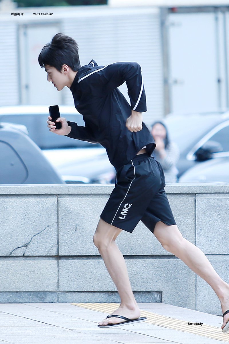 mdzlhcy​ ' my youth is EXO tweet media