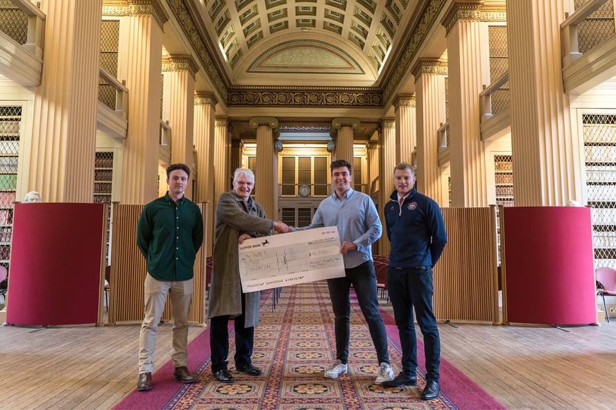 clephane34's tweet image. Absolute pleasure to hand over a massive £4000 to the #DoddieWeirFoundation raised by EURFC this season. Ex-British &amp;amp; Irish Lions Captain Finlay Calder accepted the cheque on behalf of the charity. This money was from our Alumni Dinner and Man O Man. #RugbyFamily #BleedGreen