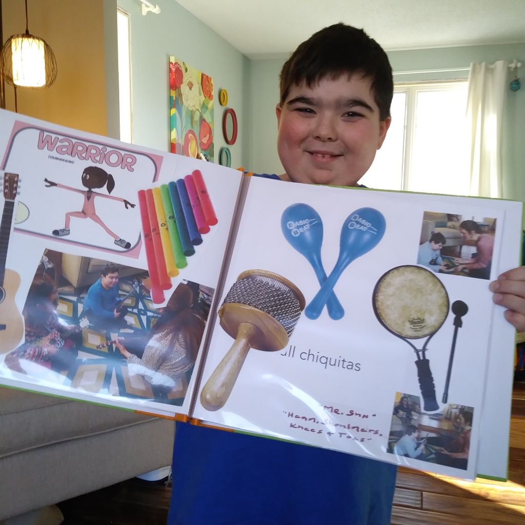 alliancemusictx's tweet photo. It's Monday Morning & time for #InterventionMonday Last week I was lucky enough to create a Music Therapy scrapbook with this little guy. #musictherapy #alliancemusictherapy #alliancemt #yourallythroughmusic #art #music #monday #motivationmonday #homecare #minneapolis #minnesota https://t.co/AeeHUhvcMz