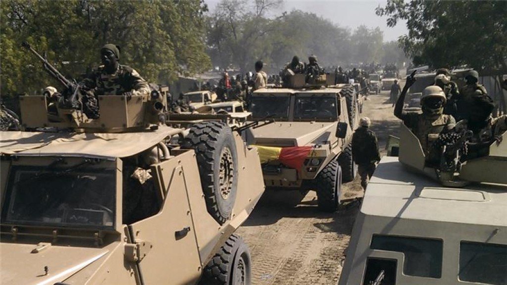 news24tvchannel's tweet photo. नाइजीरिया: बोको हरम के हमले में 18 की मौत #Nigeria #18killed #BokoHaram #Attack https://t.co/mNQW1Axz27 https://t.co/TYzjHwggWN